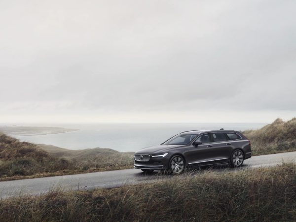 Volvo V90 Momentum